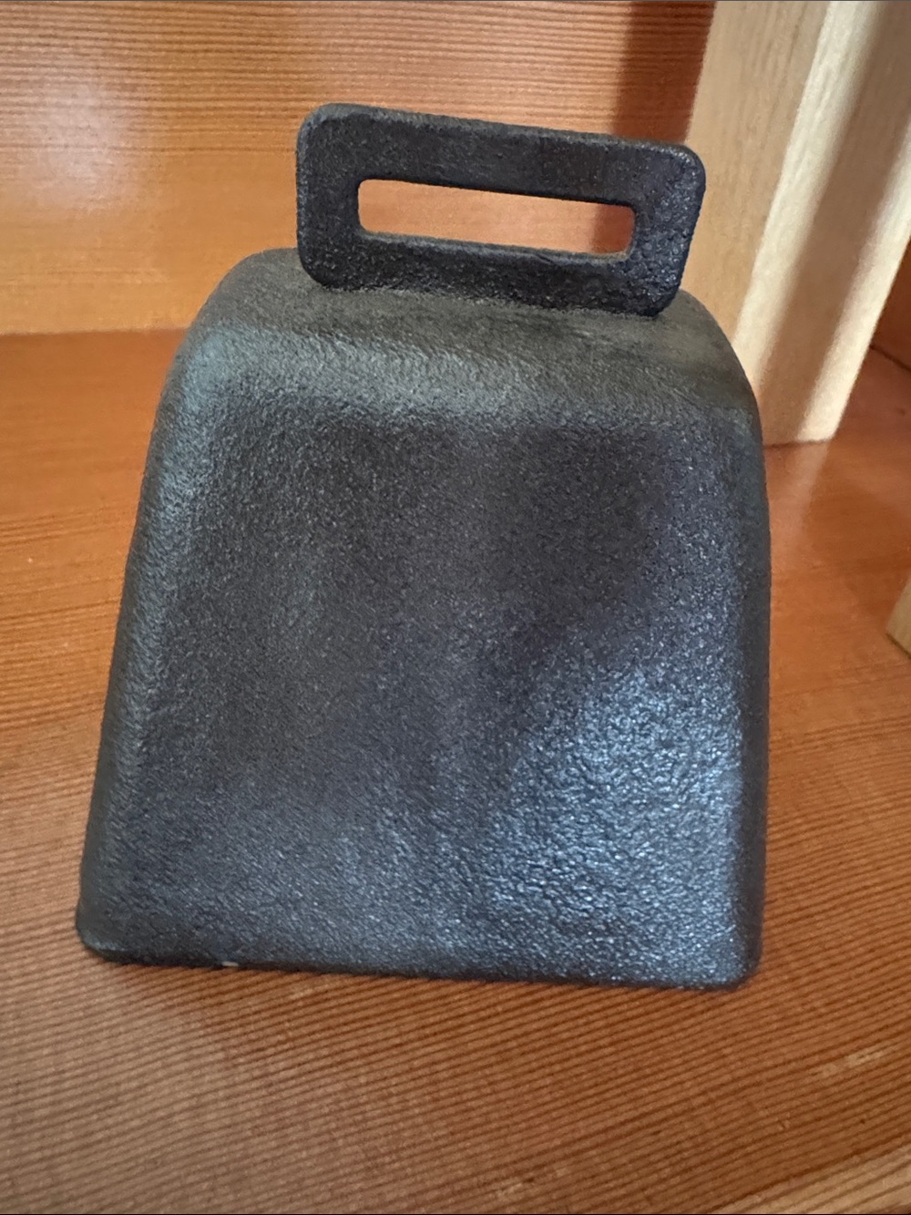 4.5” tall vintage cow bell